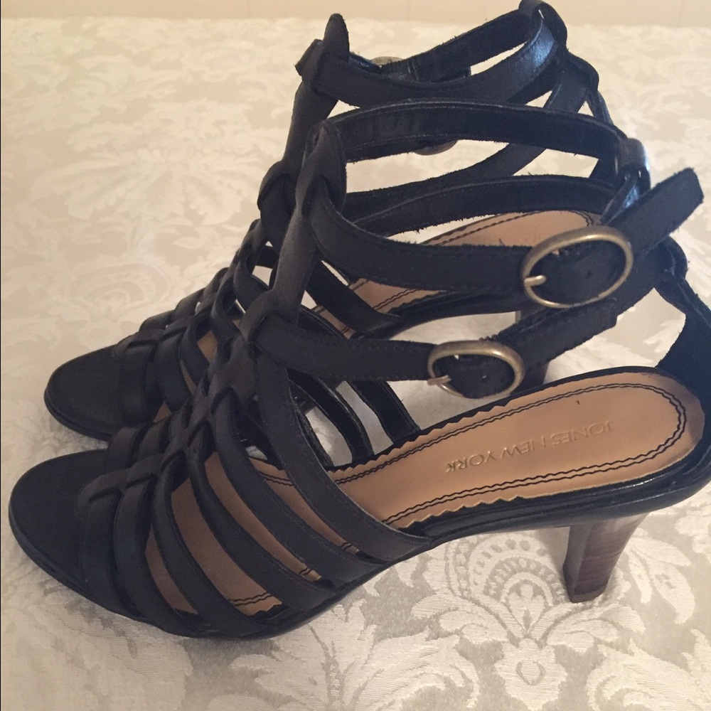 Jones of New York black sandals with heel.  Black.   Size 6.5